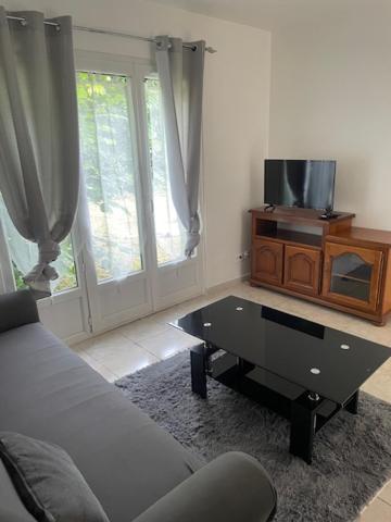 Petite Maison Frepillon Villa Exteriör bild